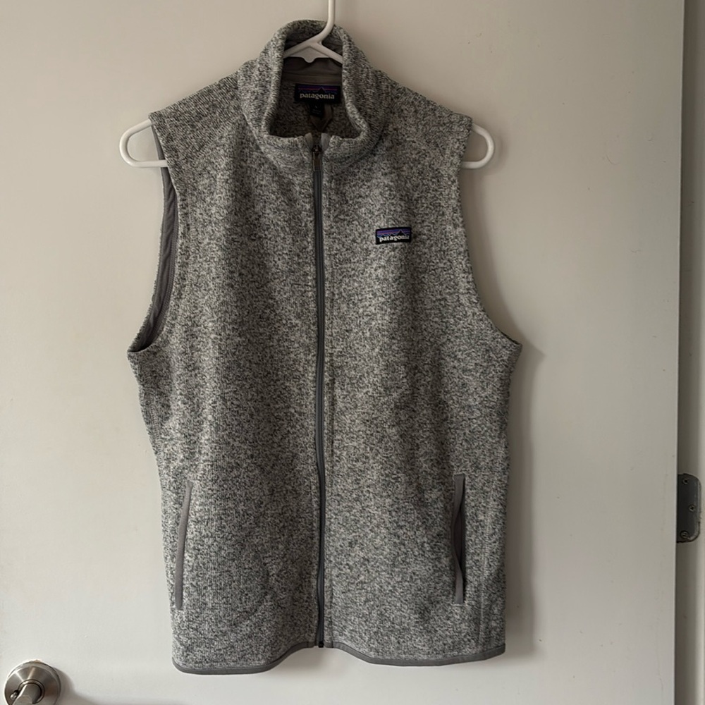 Women’s Patagonia Gray Vest - GENTLY WORN